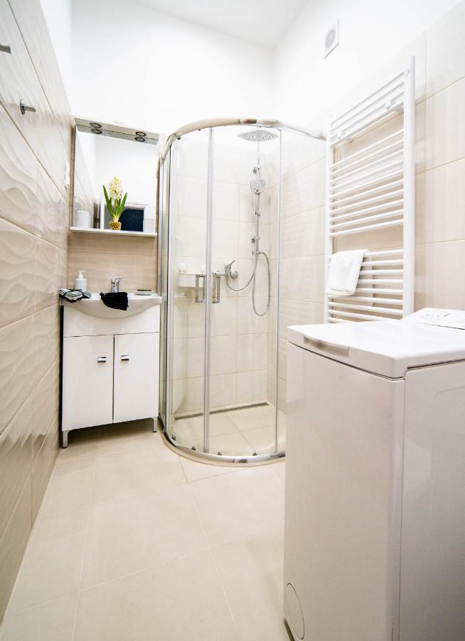 בודפשט Free Parking! Linden Apartment, Ac, Smart Tv, Wifi מראה חיצוני תמונה