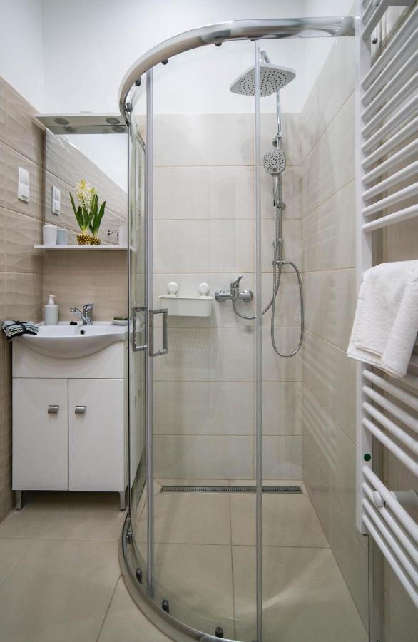 בודפשט Free Parking! Linden Apartment, Ac, Smart Tv, Wifi מראה חיצוני תמונה