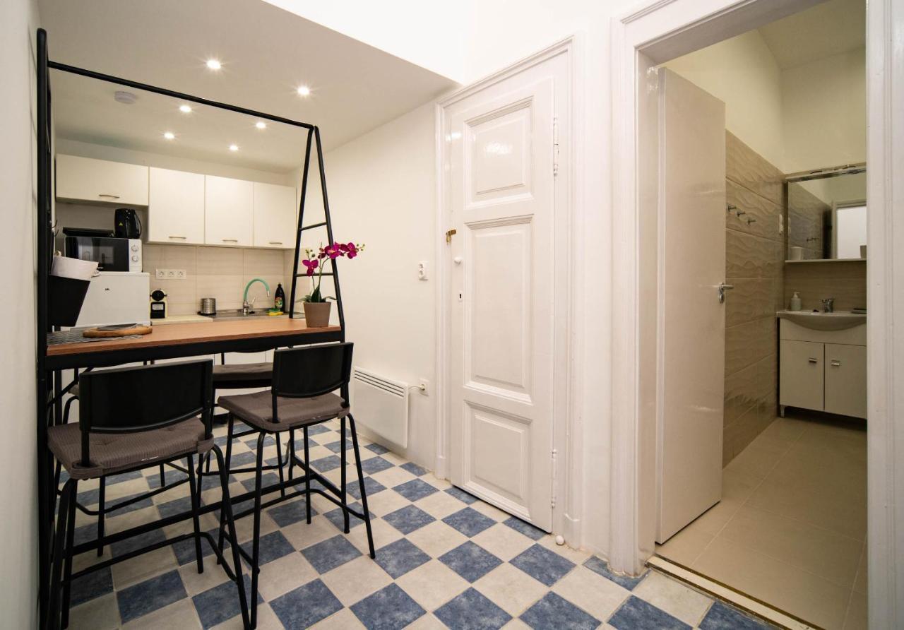 בודפשט Free Parking! Linden Apartment, Ac, Smart Tv, Wifi מראה חיצוני תמונה